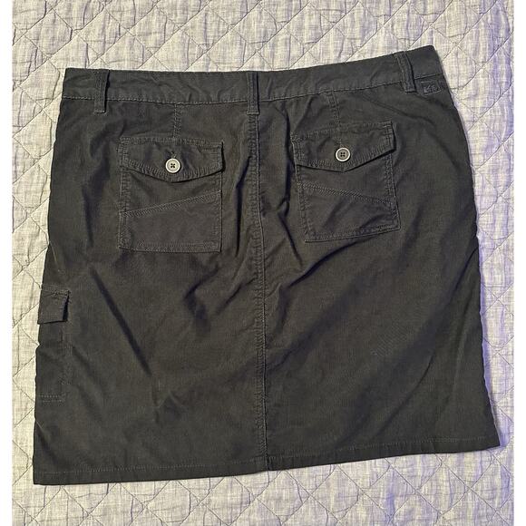 REI Women’s 16 Black Utility Cargo Skirt Hiking Outdoor Cotton Blend Gorp Core - Picture 8 of 11